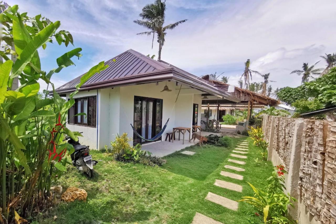 Yas villas homestay General Luna  Luaran gambar